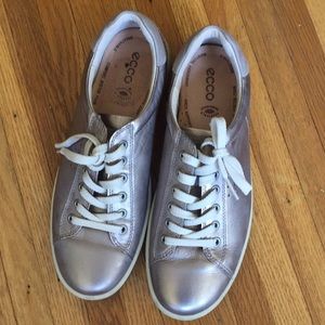 Ecco Pewter Leather Sneakers